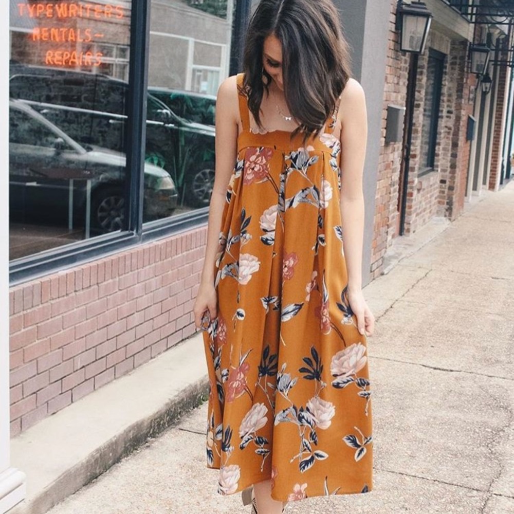 Floral Flowy Jumpsuit - Mid Calf Length - Size M